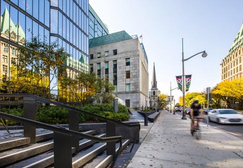 Bank of Canada_WEB.jpg 