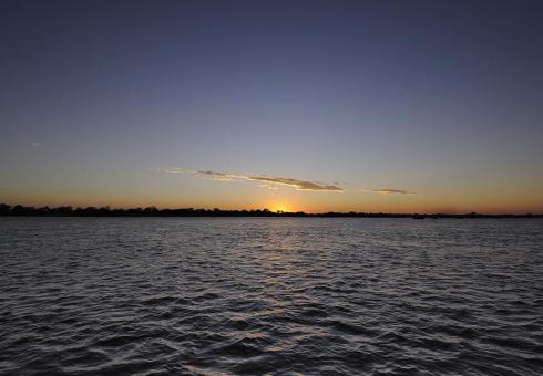 Zambezi_River_PHOTO.jpg
